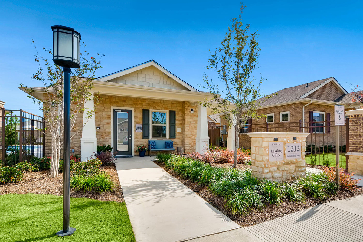 Avilla Northside single-family for-rent homes in McKinney, Texas