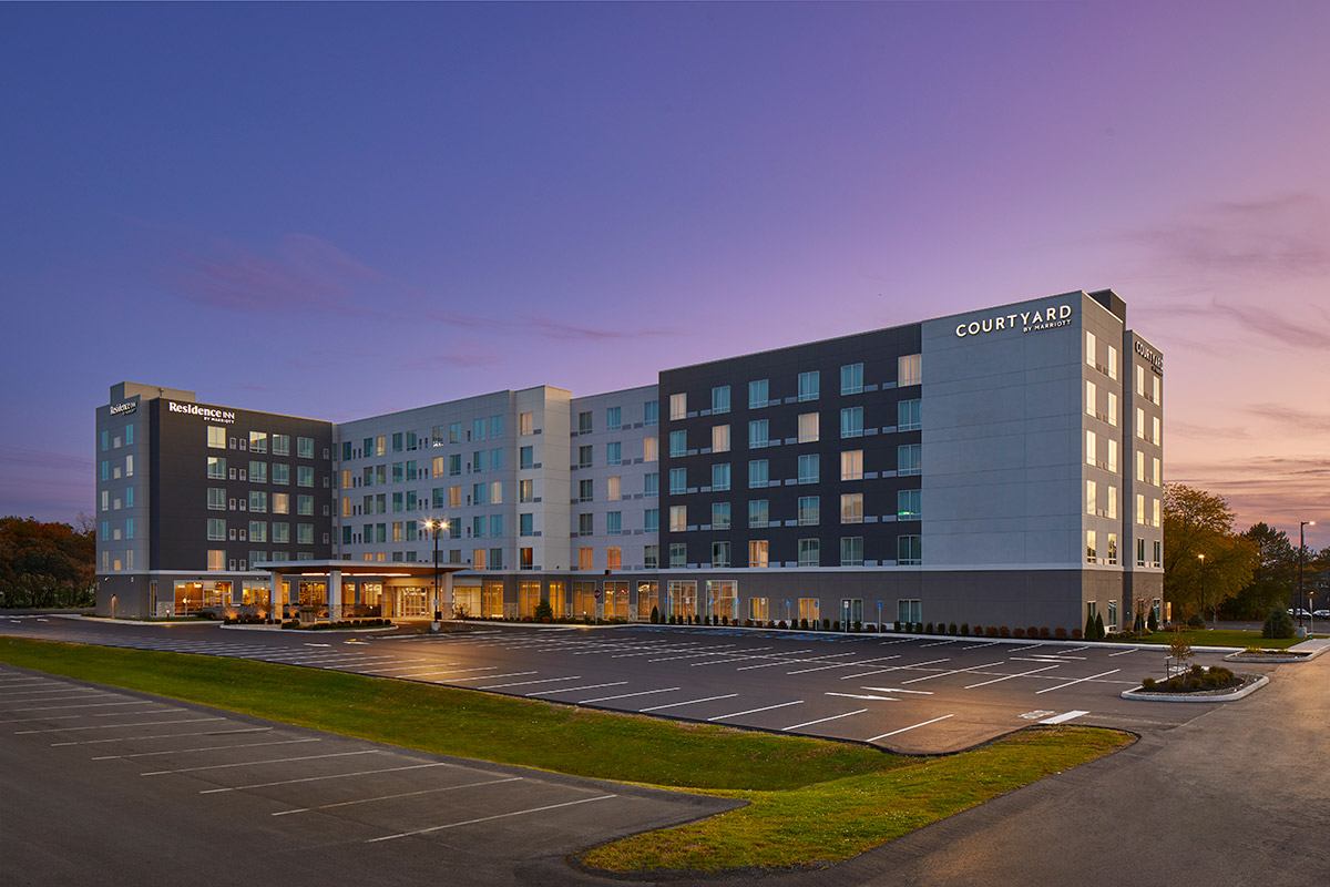 Courtyard by Marriott with full view of parking lot